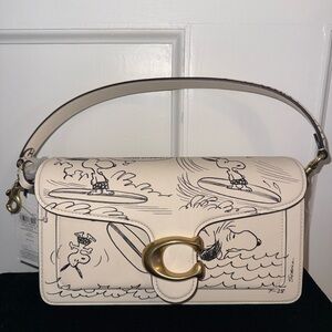 NWT Coach X Peanuts Tabby Shoulder Bag 26